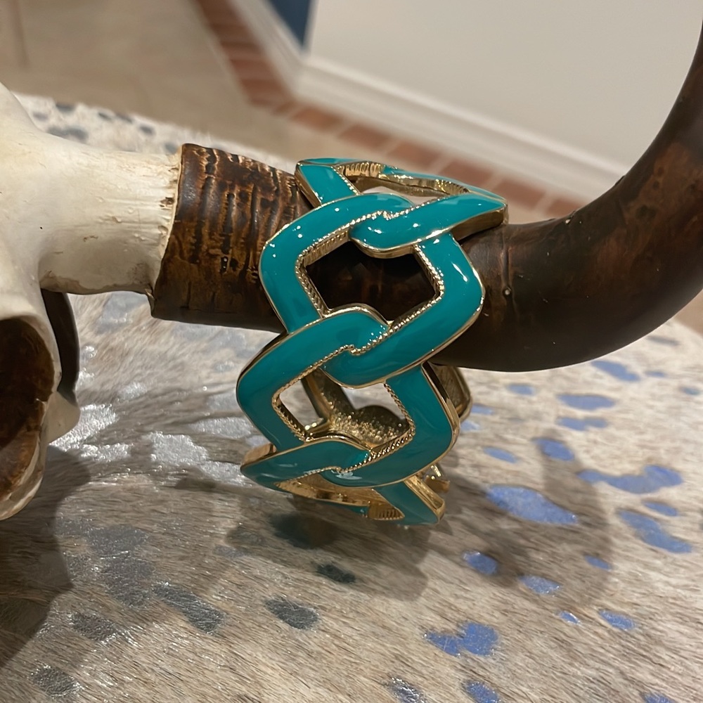 Turquoise colored bracelet
